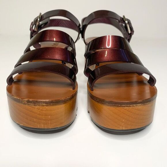 Chanel Burgundy Patent Leather CC Logo Wooden Platform Sandals EU 38 US 7-7.5 - Picture 4 of 12